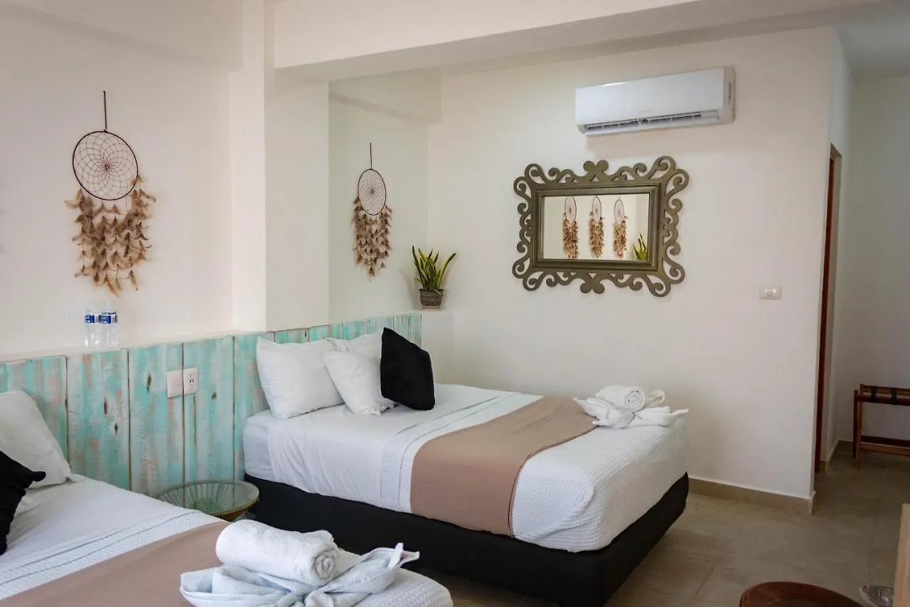****  Hotel Seyba Bakalar Bacalar Mexico