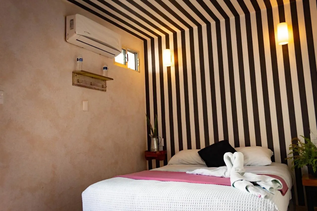 Hotel Seyba Bakalar Bacalar Mexico