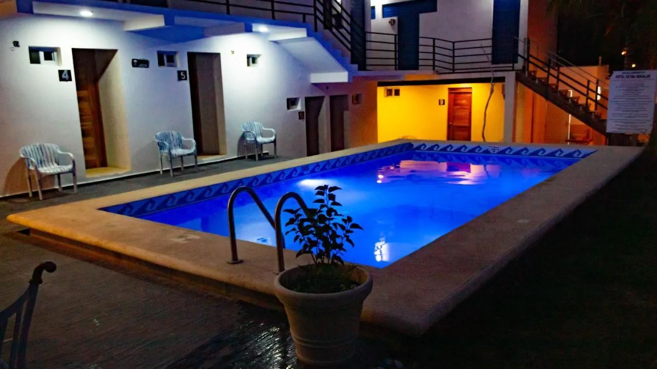 ****  Hotel Seyba Bakalar Bacalar Mexico